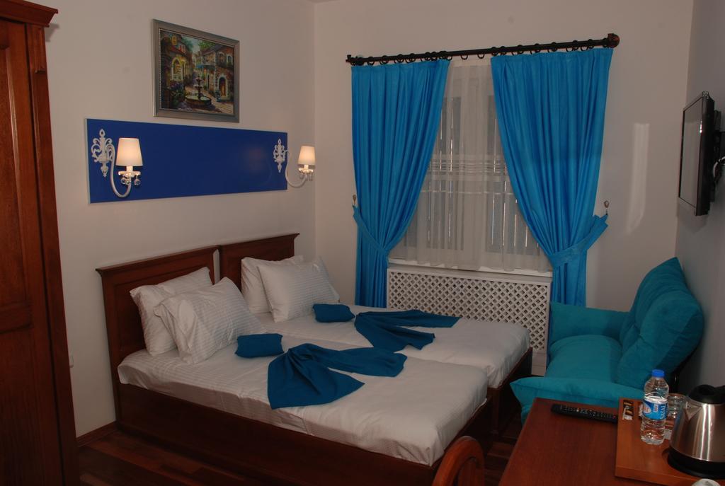 Mavi Inci Park Otel Erdek Room photo
